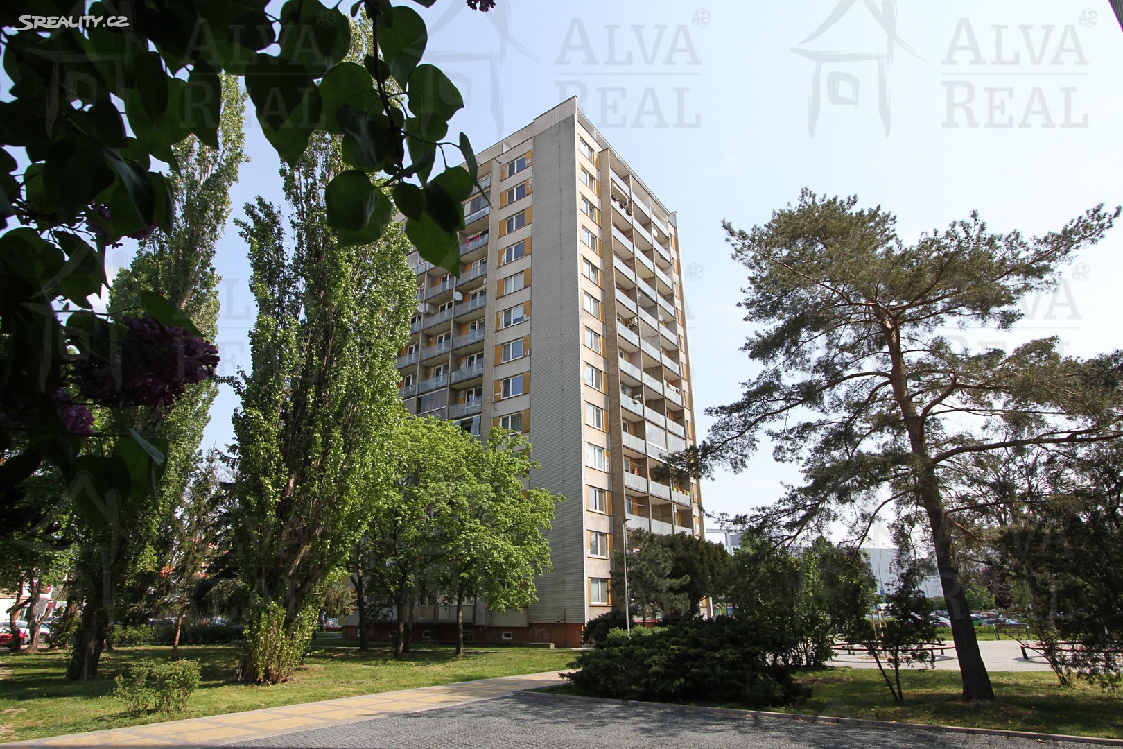 Prodej bytu 1+1 35 m², J. Palacha, Břeclav