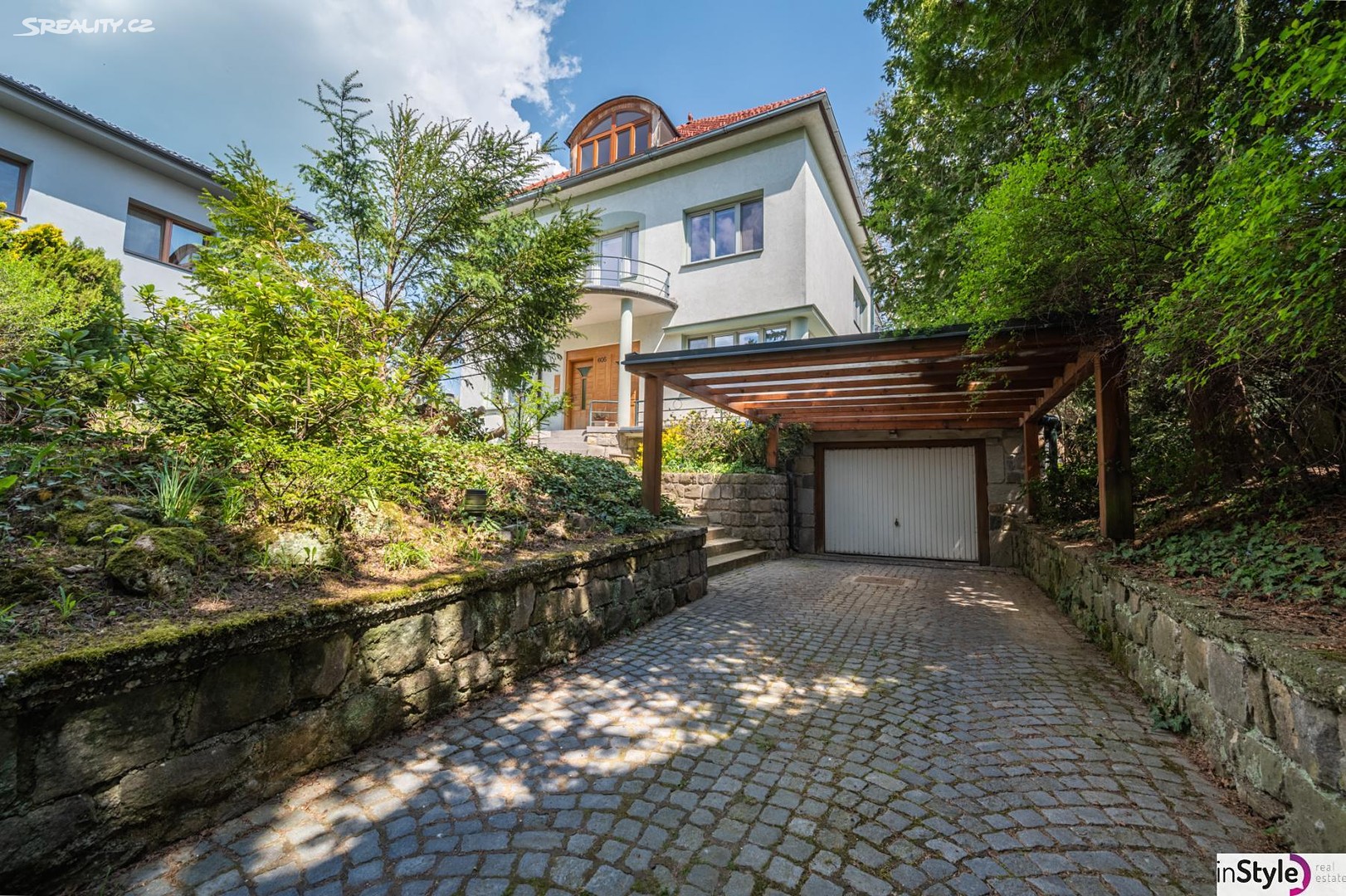 Prodej  vily 406 m², pozemek 1 316 m², Hradišťská, Buchlovice