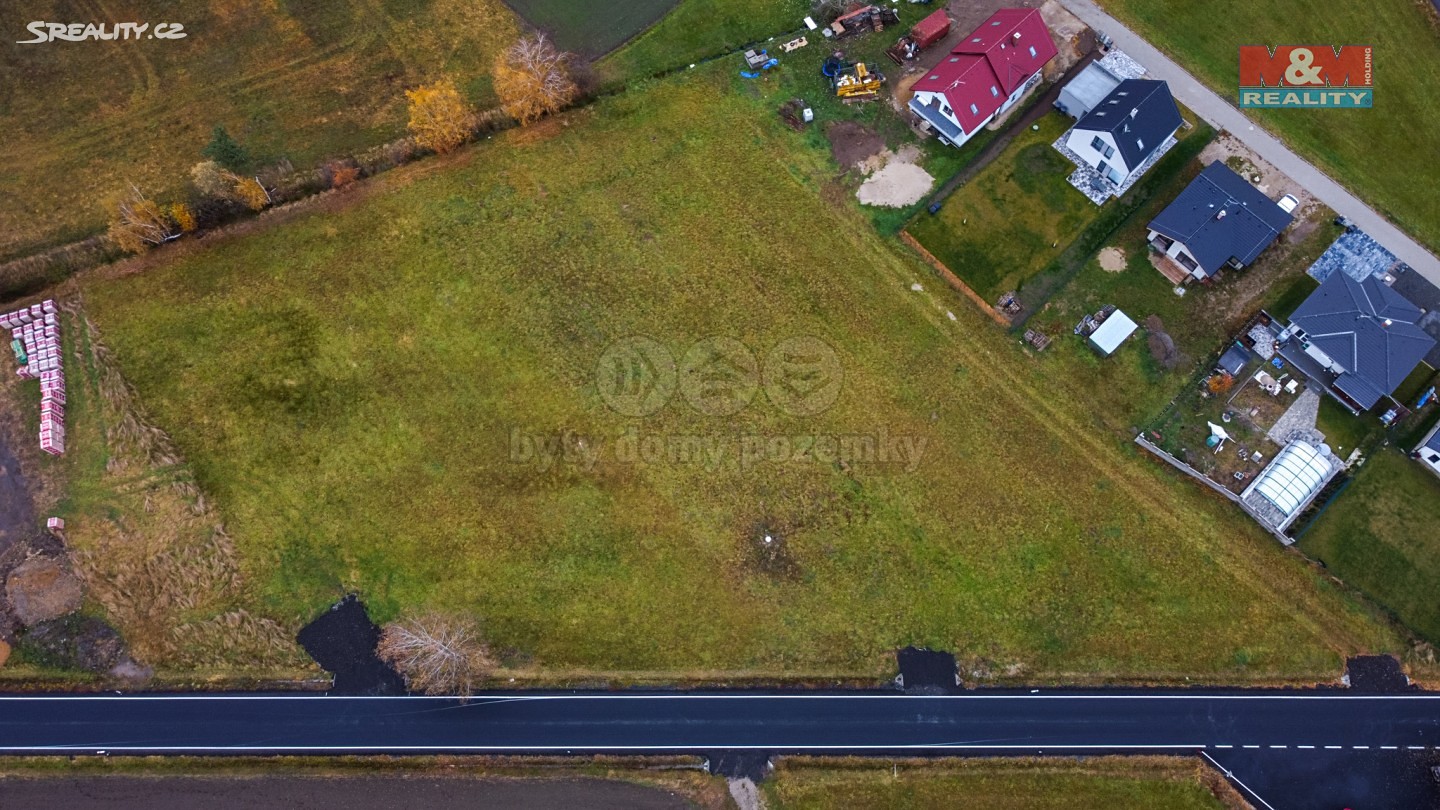 Prodej  stavebního pozemku 1 442 m², Vysoké Chvojno, okres Pardubice