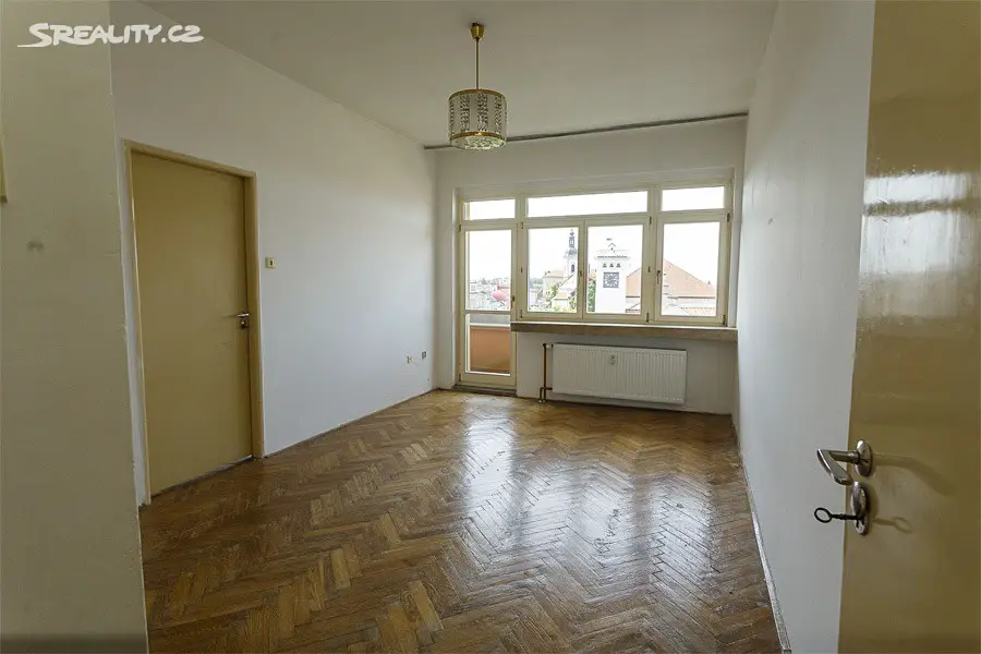 Pronájem bytu 3+1 117 m², Masarykovo nám., Říčany