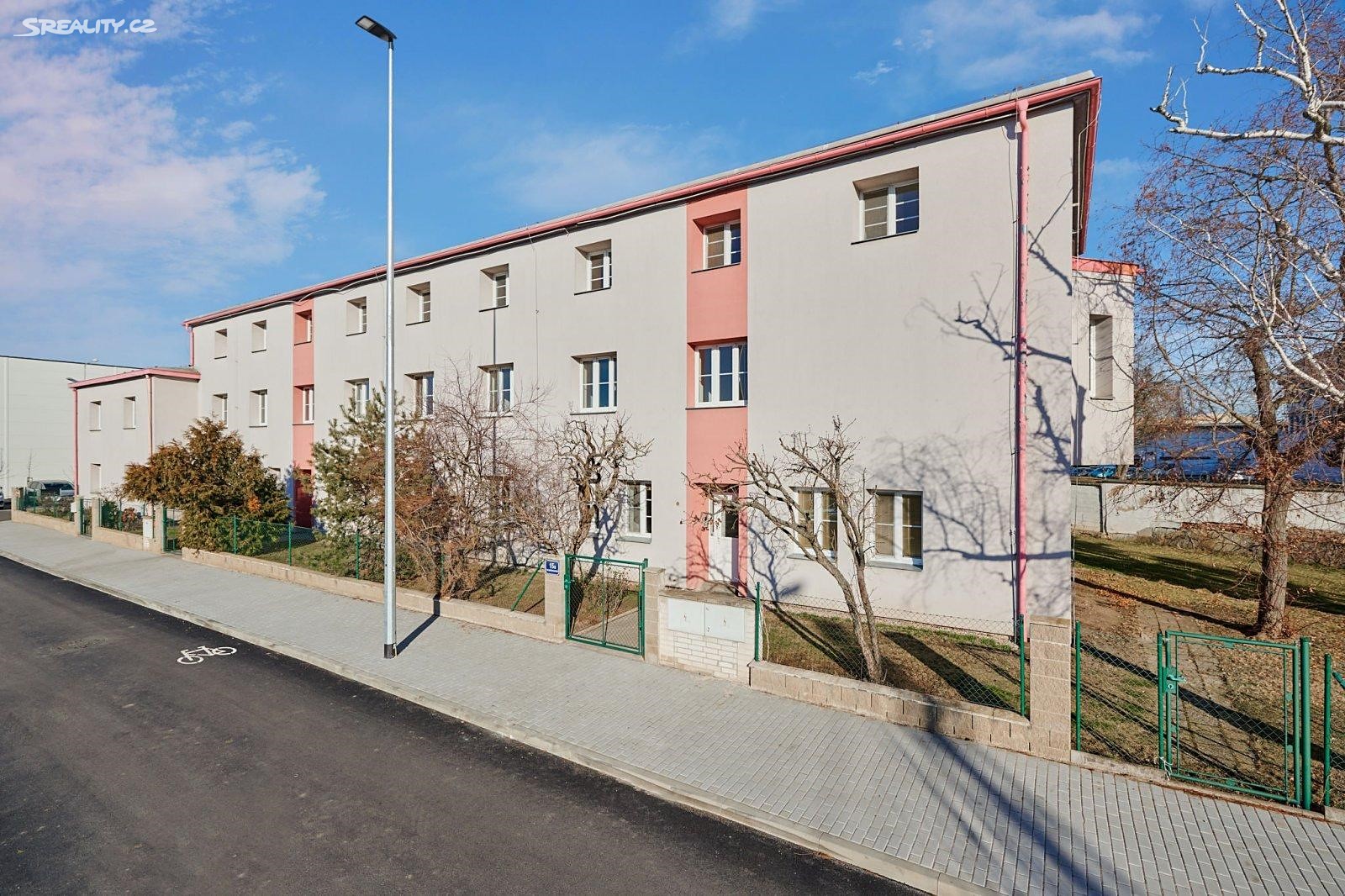 Prodej bytu 1+1 54 m², U Pekáren, Praha 10 - Hostivař