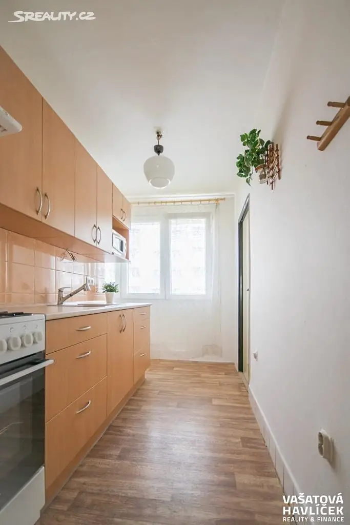 Prodej bytu 3+1 55 m², Kosmonautů, Pardubice - Polabiny