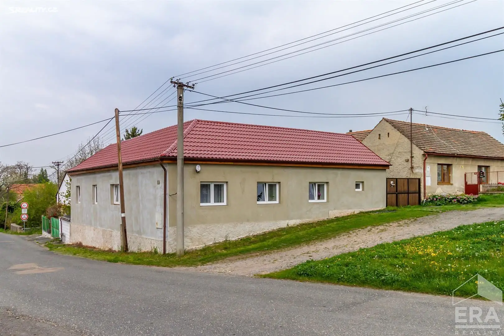 Prodej  rodinného domu 121 m², pozemek 311 m², Plaňany - Hradenín, okres Kolín
