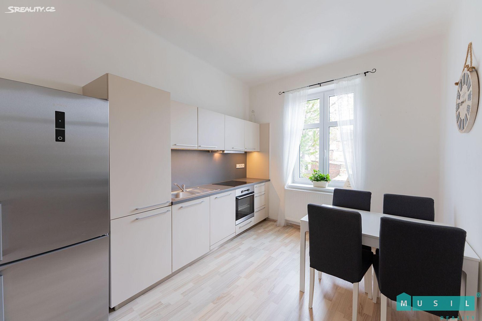 Pronájem bytu 1+1 65 m², Rooseveltova, Olomouc - Nové Sady