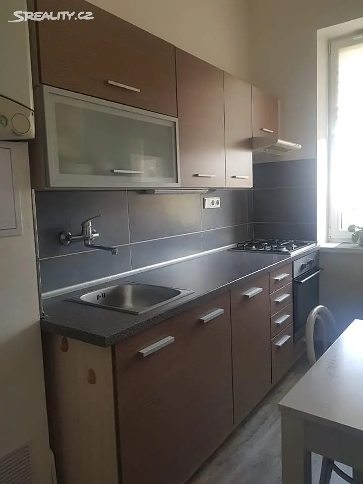 Pronájem bytu 1+1 40 m², Kijevská, Svitavy - Předměstí