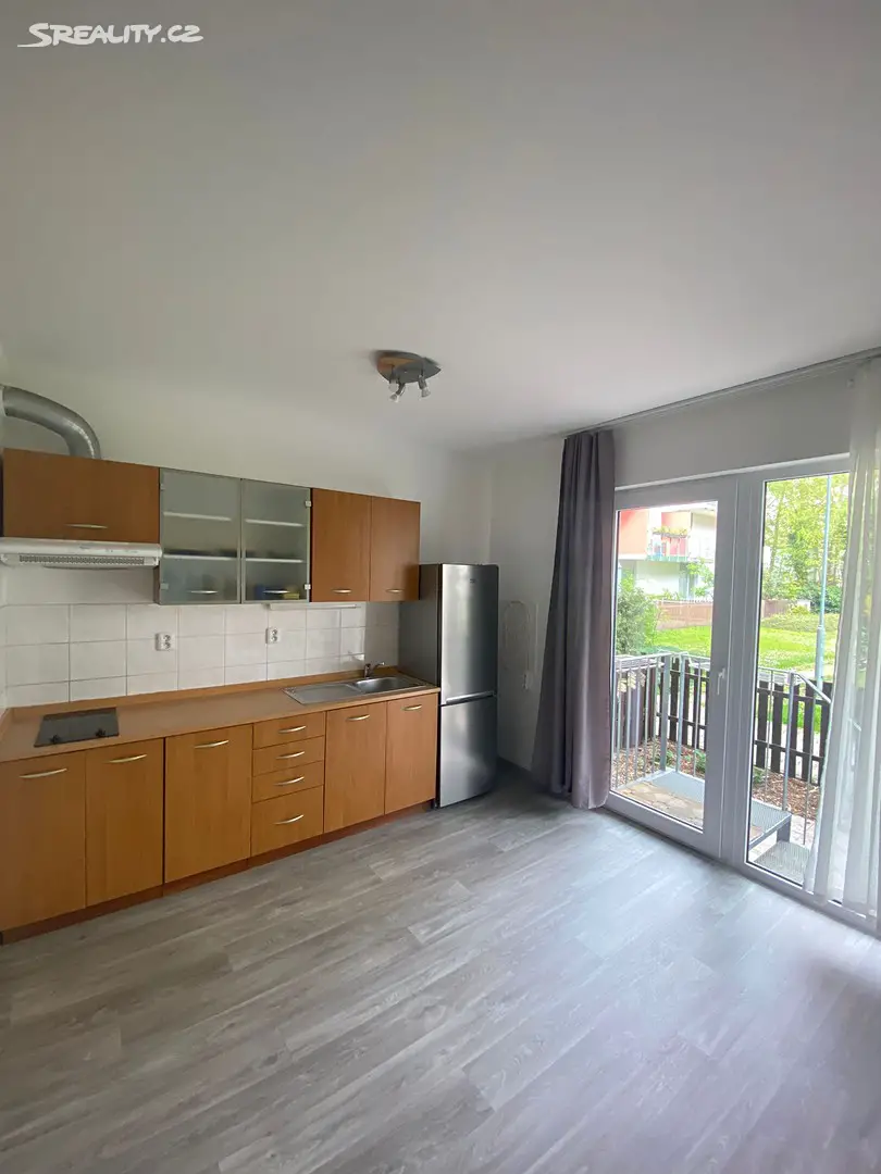 Pronájem bytu 1+kk 50 m², Hedvábná, Liberec - Liberec VI-Rochlice