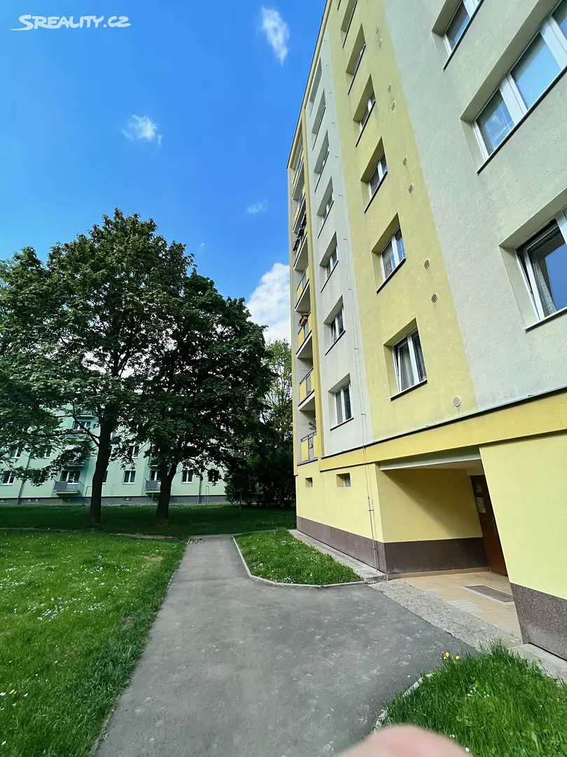 Prodej bytu 2+1 54 m², Sokolovská cesta, Teplice - Řetenice