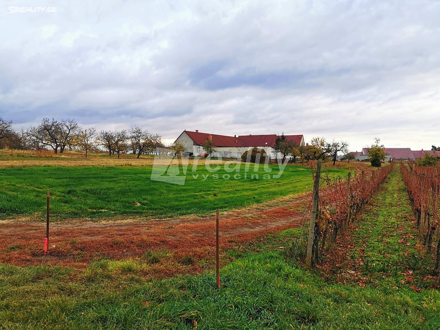 Prodej  stavebního pozemku 934 m², Miroslav, okres Znojmo