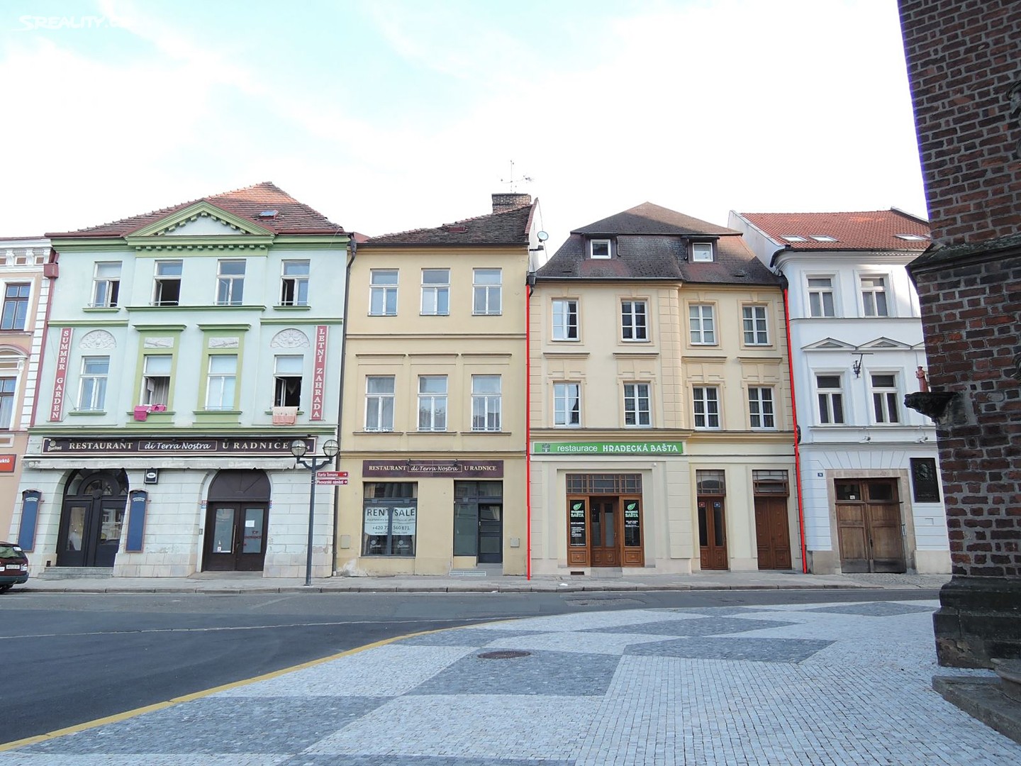Pronájem bytu 2+kk 42 m² (Podkrovní), Velké náměstí, Hradec Králové