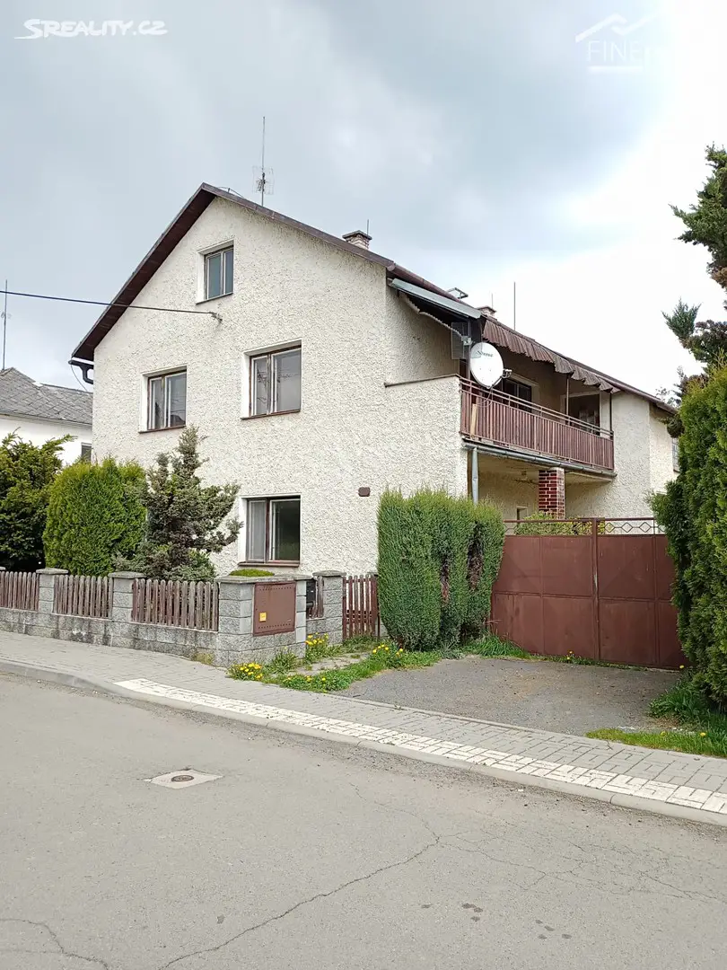 Prodej  rodinného domu 426 m², pozemek 1 460 m², Bohuslavice, okres Šumperk