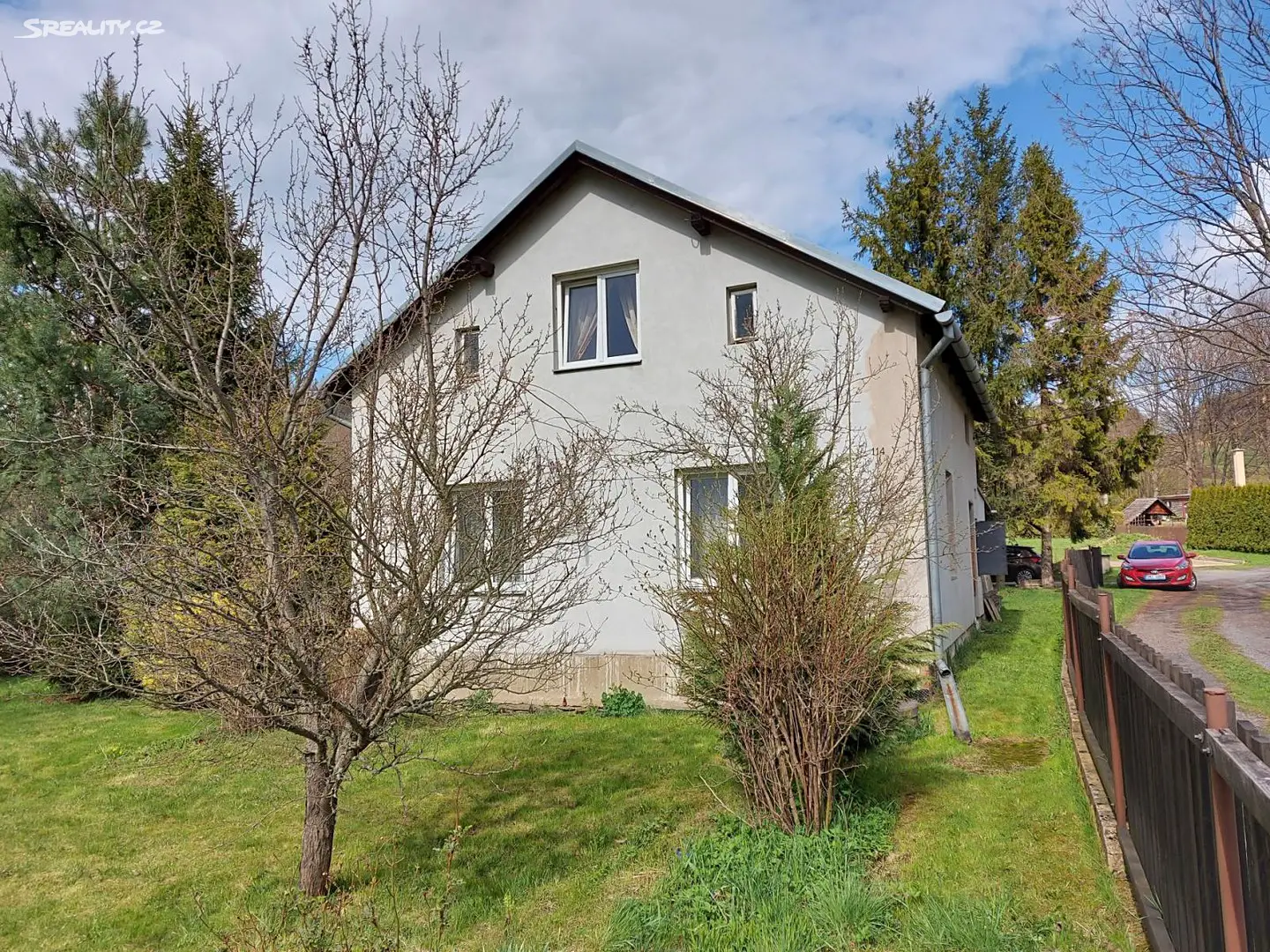 Prodej  rodinného domu 180 m², pozemek 525 m², Město Albrechtice - Hynčice, okres Bruntál