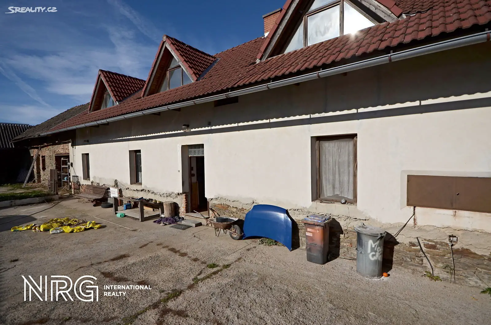Prodej  rodinného domu 400 m², pozemek 2 000 m², Nepoměřice, okres Kutná Hora