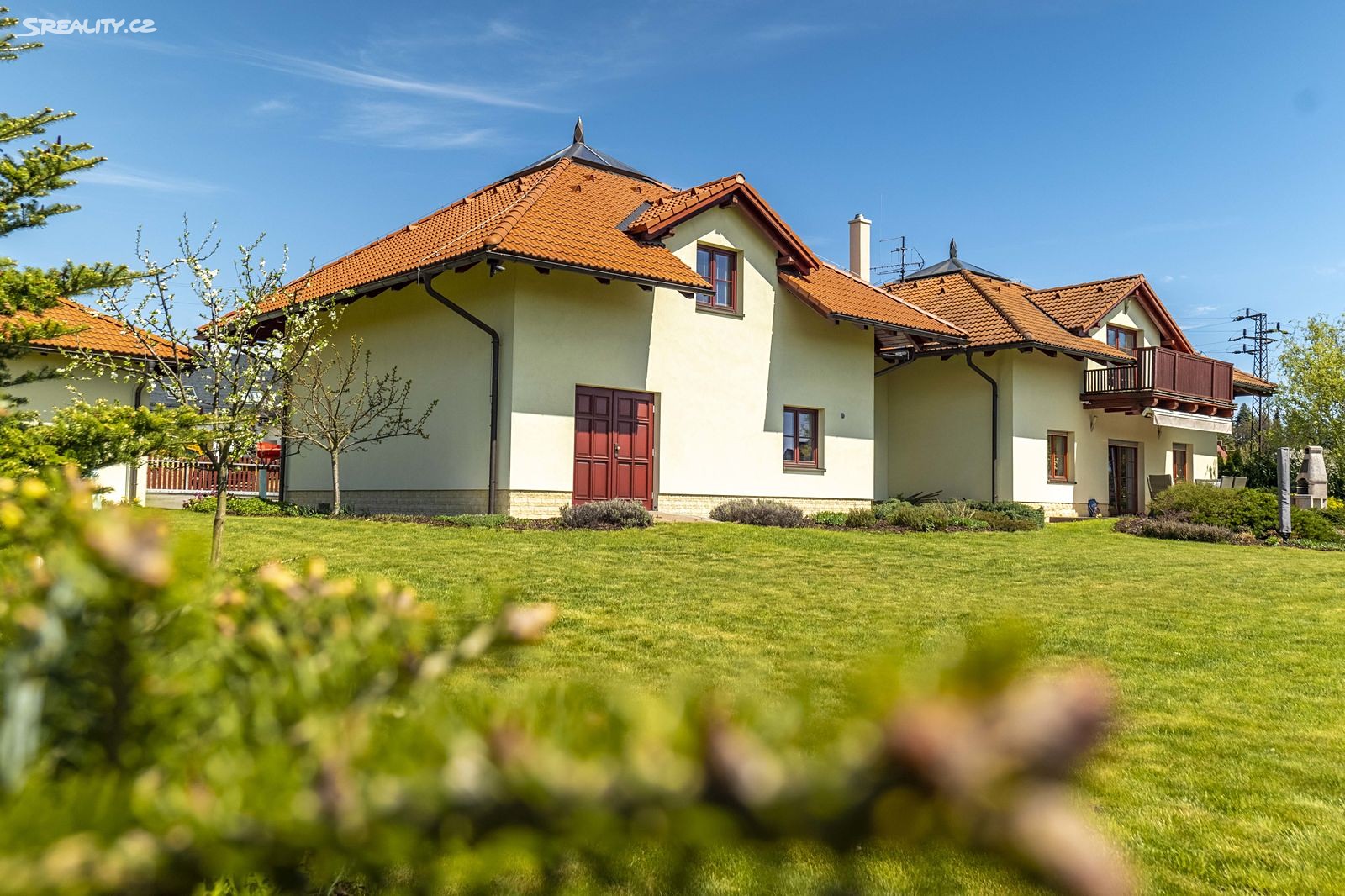 Prodej  rodinného domu 391 m², pozemek 1 700 m², Radimovice, okres Liberec