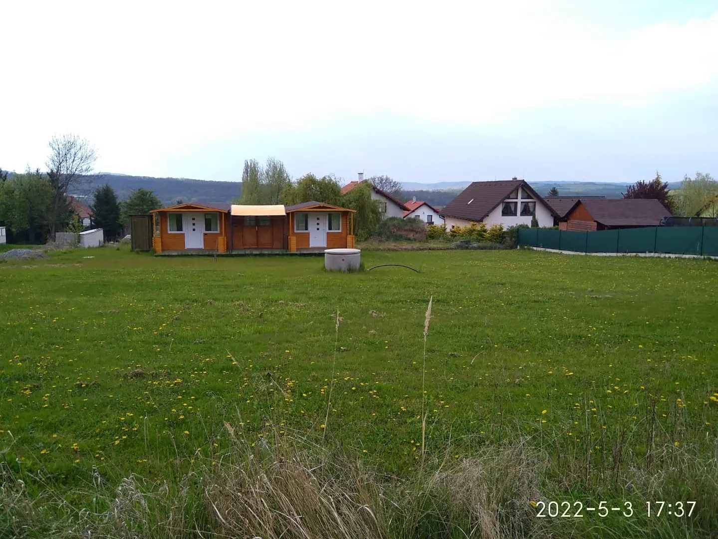Prodej  stavebního pozemku 1 011 m², Skuhrov - Hodyně, okres Beroun