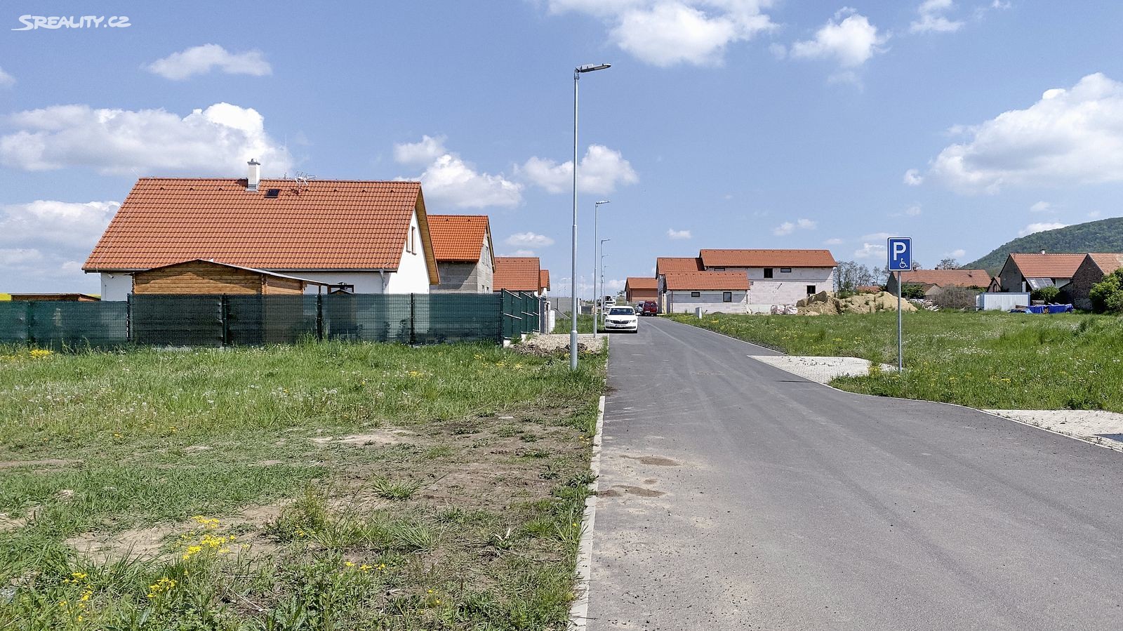 Prodej  stavebního pozemku 1 198 m², Vražkov, okres Litoměřice