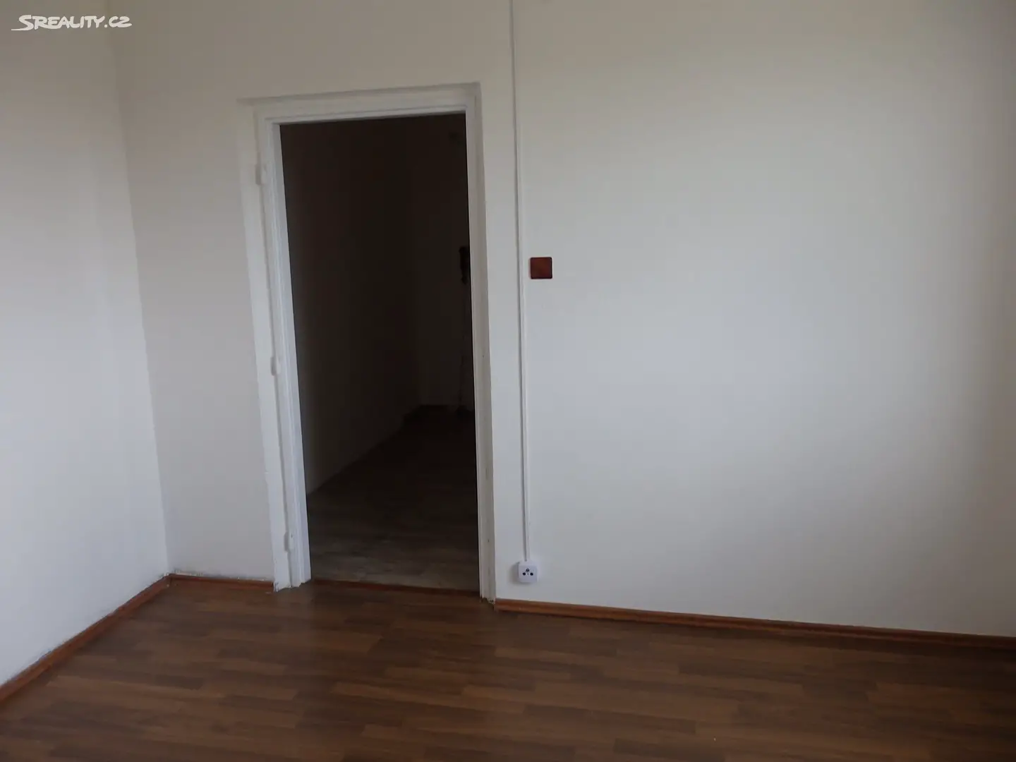 Pronájem bytu 1+1 27 m² (Podkrovní), Pionýrská, Bruntál