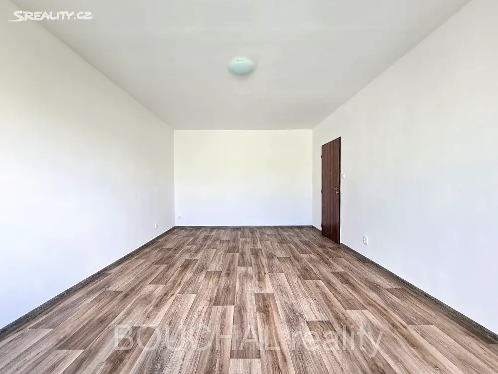 Pronájem bytu 2+1 62 m², Partyzánská, Plzeň - Lobzy