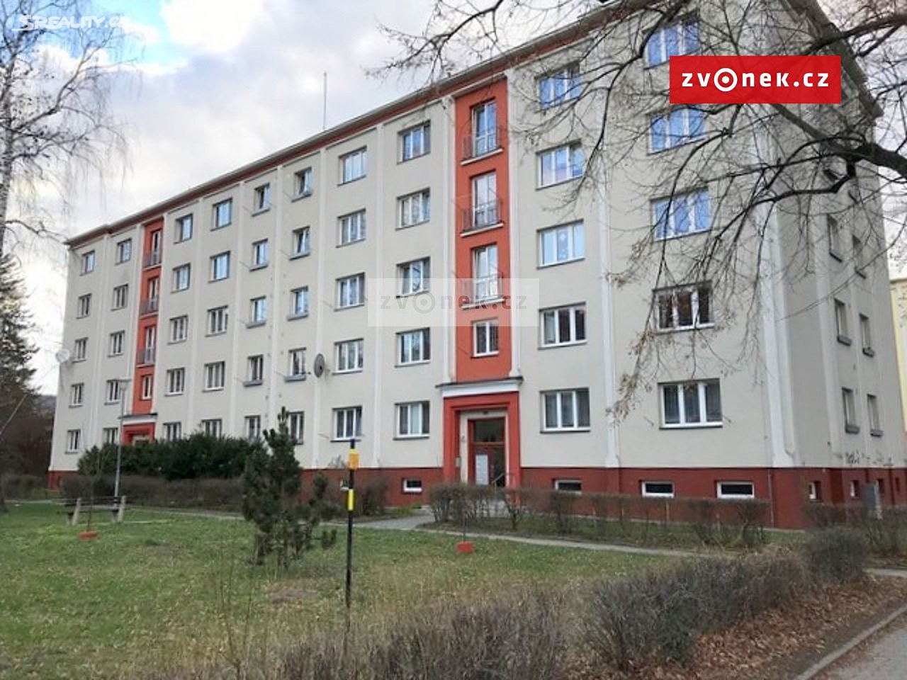 Pronájem bytu 2+1 68 m², Benešovo nábřeží, Zlín