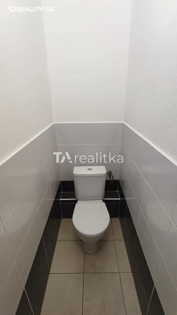 Pronájem  rodinného domu 100 m², pozemek 1 000 m², Šmídova, Ostrava - Radvanice