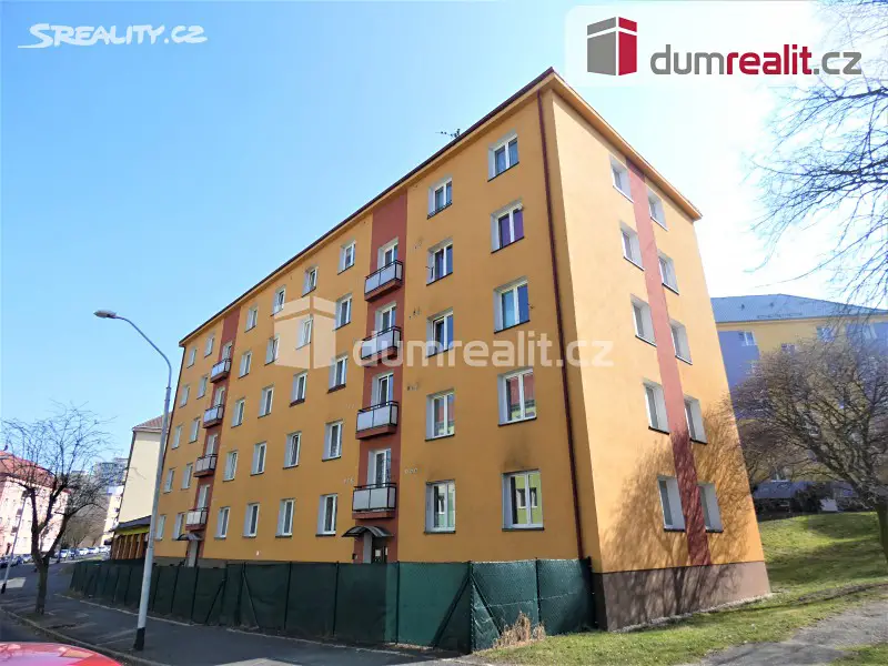 Prodej bytu 4+1 70 m², Heyrovského, Sokolov
