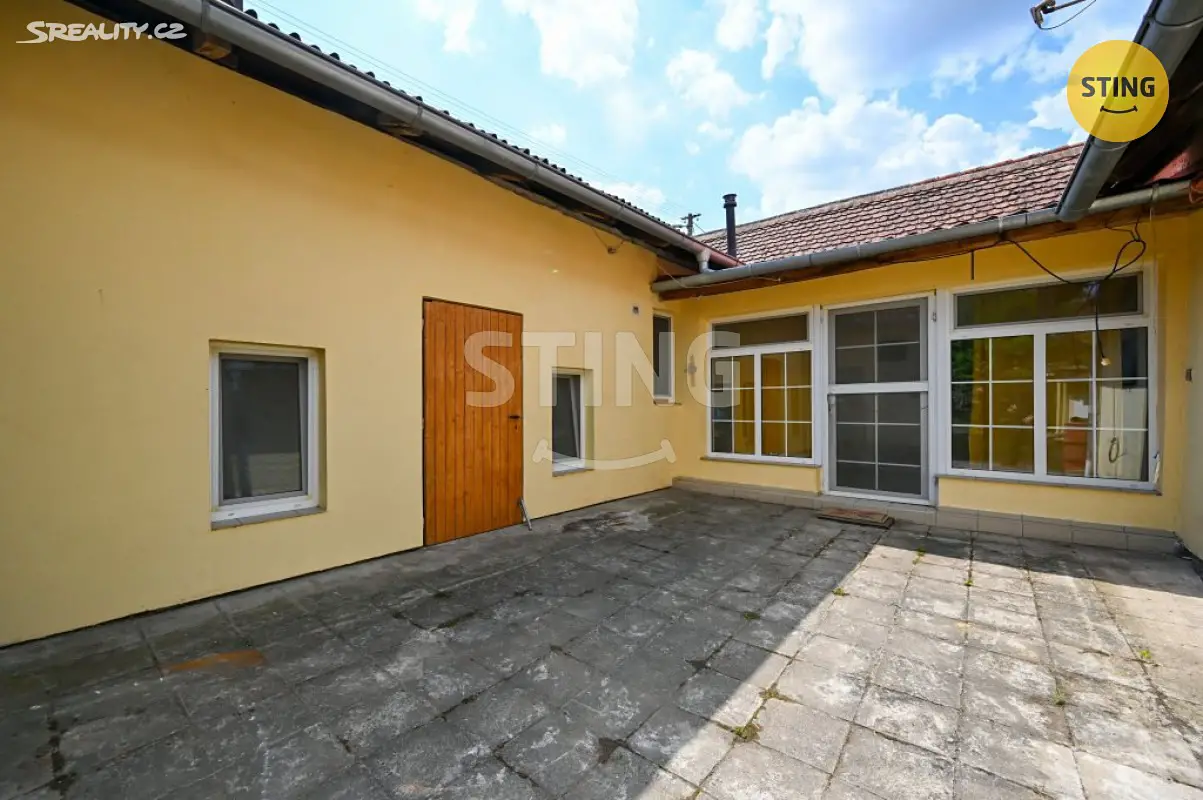 Prodej  rodinného domu 100 m², pozemek 418 m², Černín, okres Znojmo