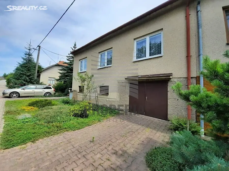 Prodej  rodinného domu 302 m², pozemek 479 m², Zahradní, Troubsko