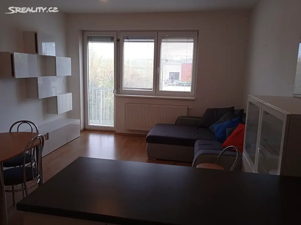 Pronájem bytu 2+kk 57 m² (Loft), Práčská, Praha 10 - Záběhlice