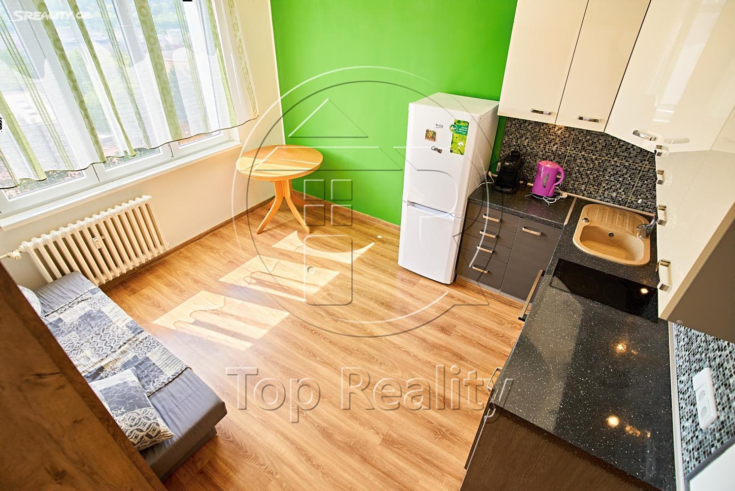 Prodej bytu 1+1 36 m², Vodárenská, Karlovy Vary - Rybáře