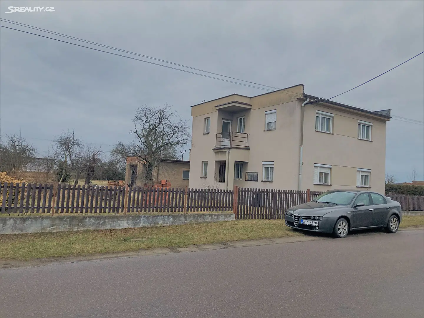 Prodej  rodinného domu 175 m², pozemek 1 407 m², Uhersko, okres Pardubice