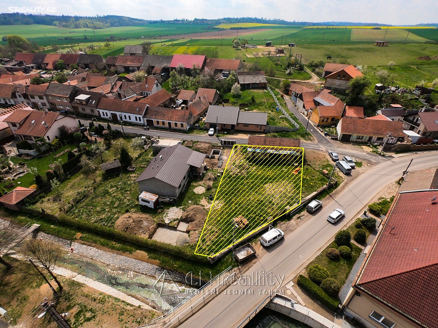 Prodej  stavebního pozemku 700 m², Senorady, okres Brno-venkov