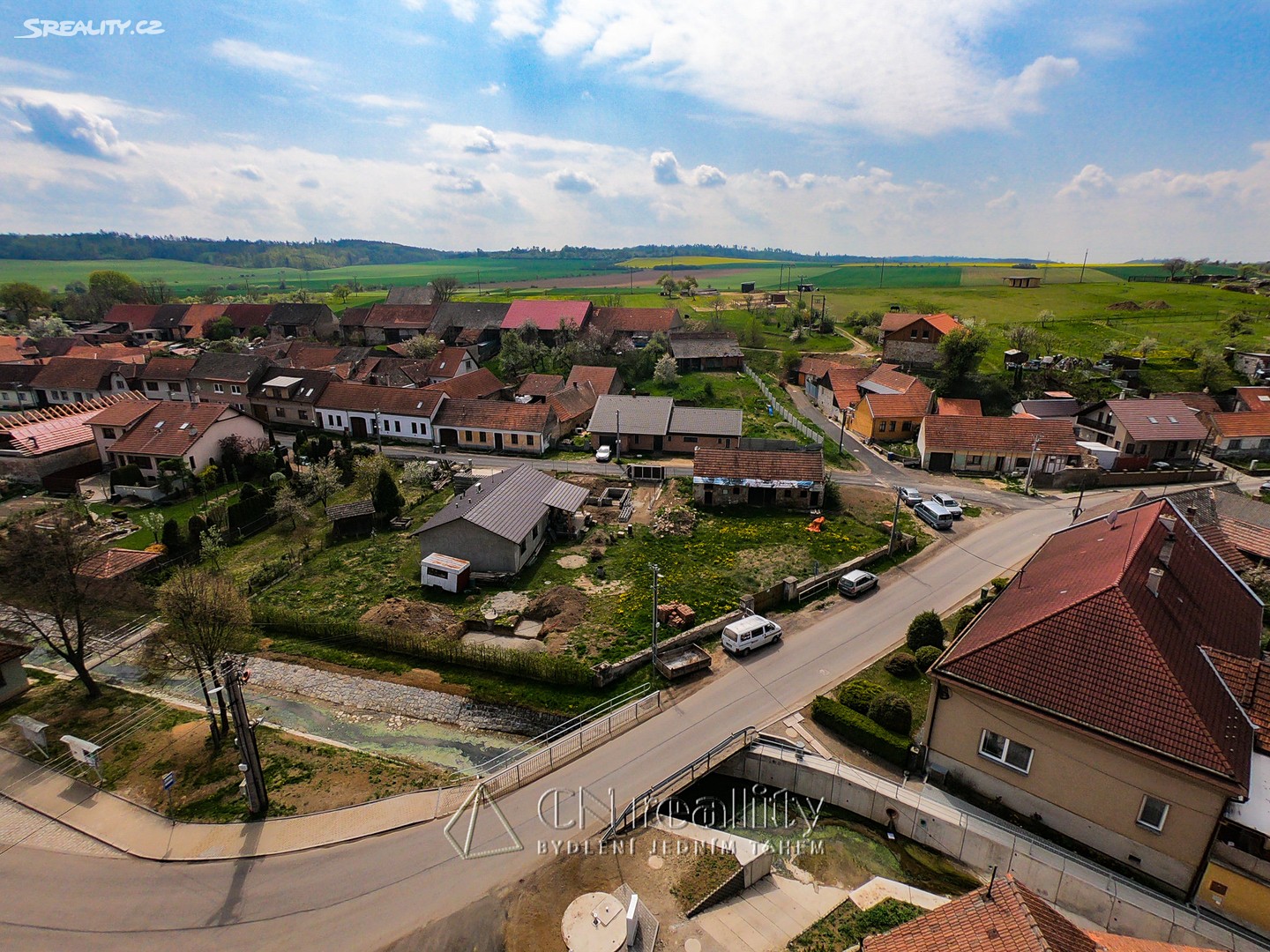 Prodej  stavebního pozemku 700 m², Senorady, okres Brno-venkov