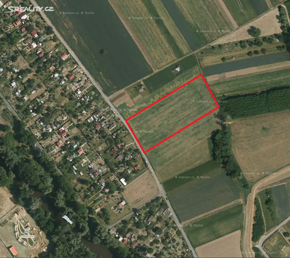 Prodej  pole 2 844 m², Pohořelice, okres Brno-venkov