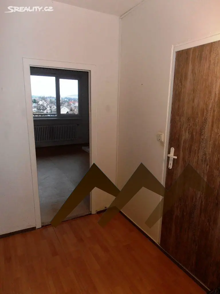 Pronájem bytu 1+kk 33 m², Šimáčkova, Liberec - Liberec XII-Staré Pavlovice