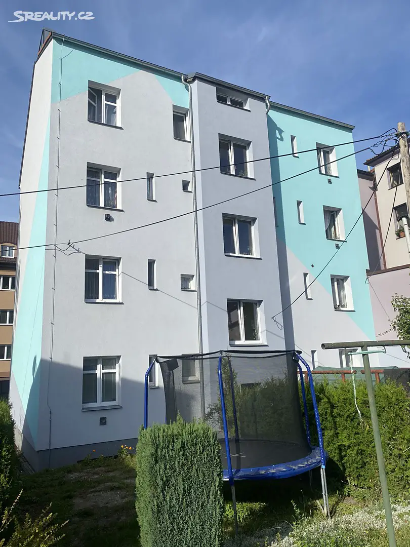 Prodej bytu 2+1 55 m², Hálkova, Cheb