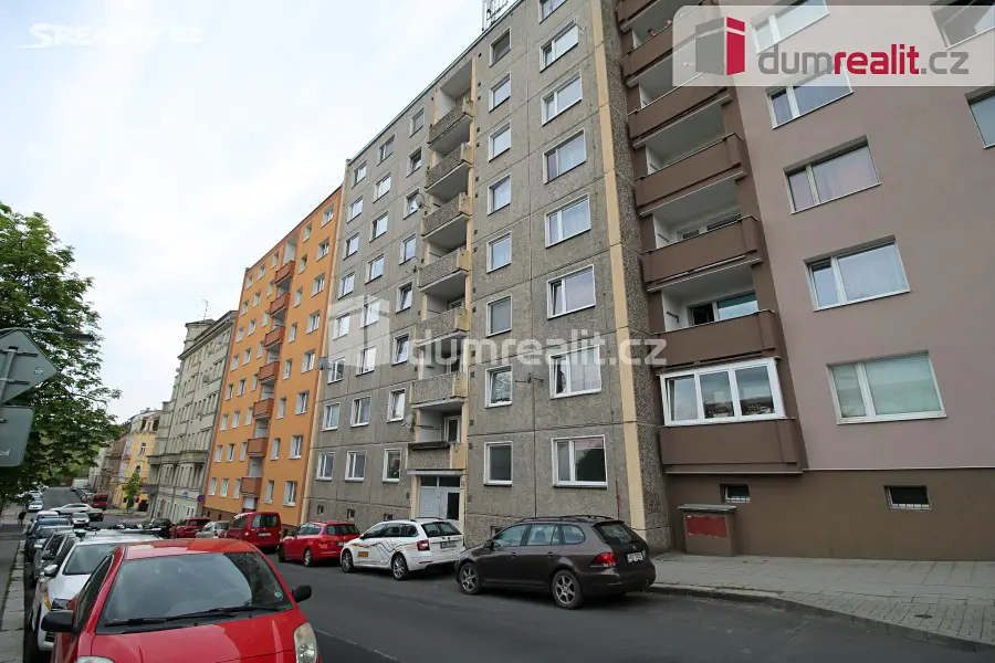 Prodej bytu 3+1 80 m², Celní, Karlovy Vary - Rybáře