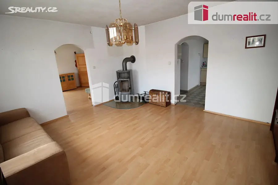 Prodej  rodinného domu 220 m², pozemek 2 497 m², Lubenecká, Chyše