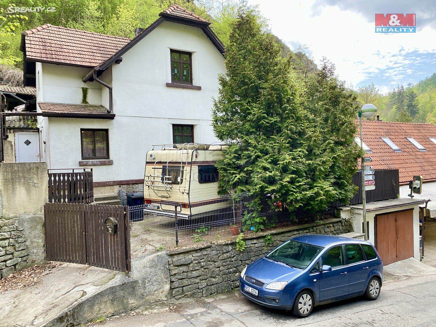 Prodej  rodinného domu 150 m², pozemek 301 m², Karlštejn, okres Beroun