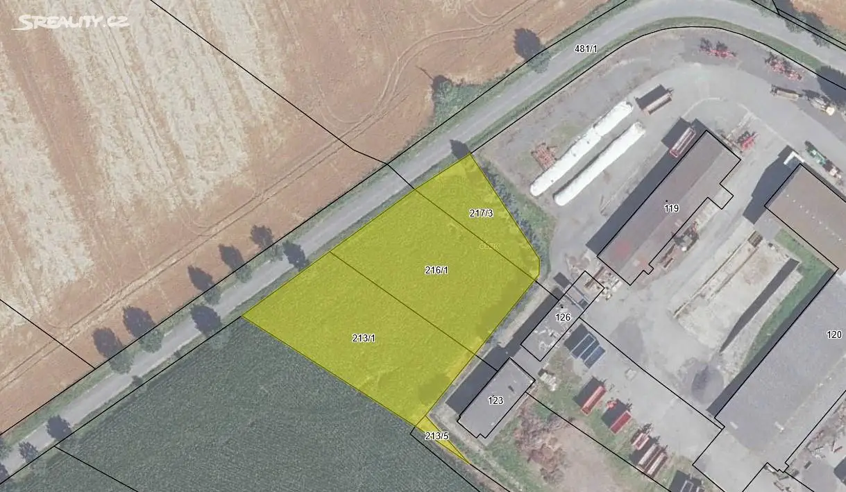 Prodej  komerčního pozemku 3 083 m², Police, okres Šumperk