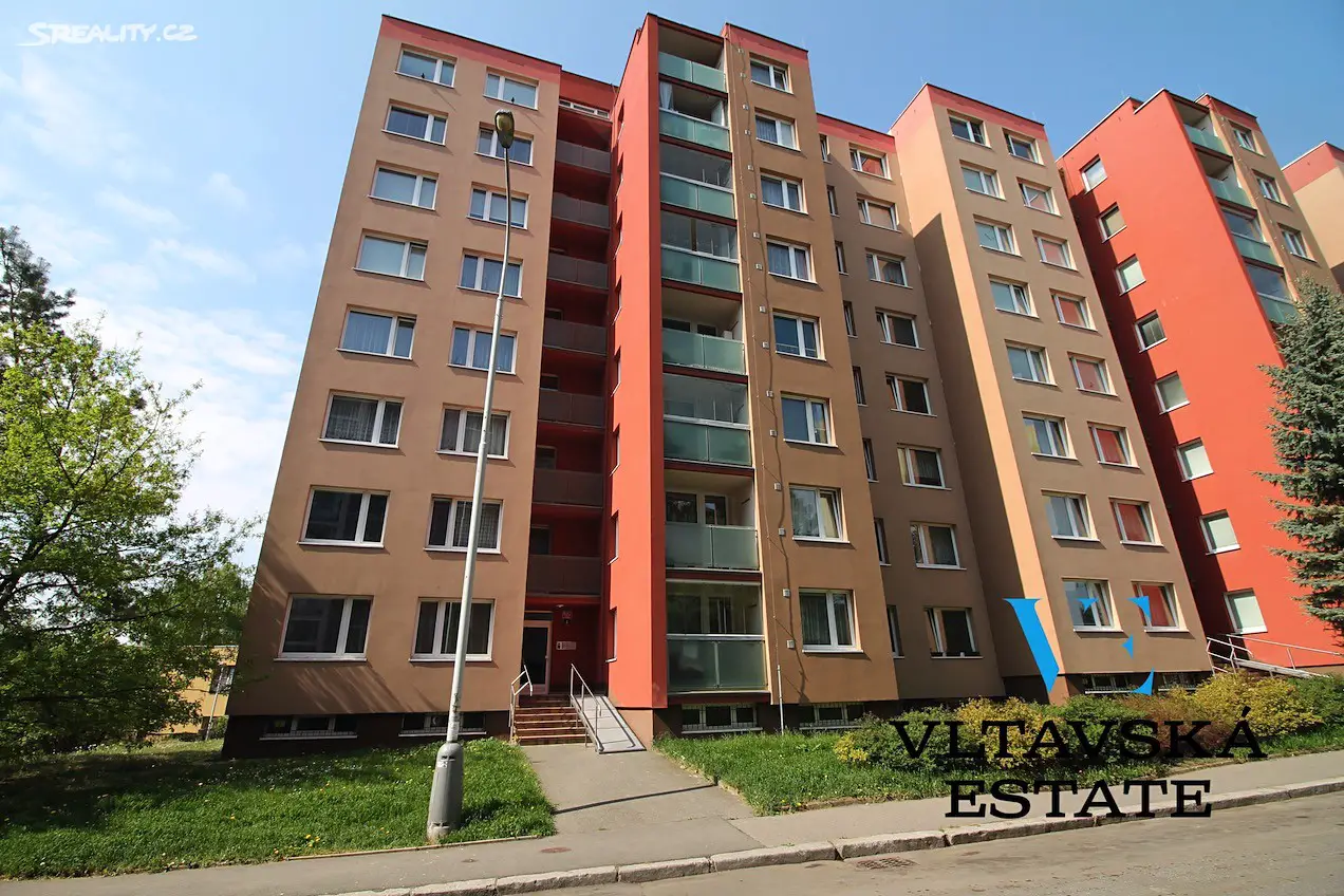 Pronájem bytu 1+1 34 m², Trytova, Praha 9 - Černý Most