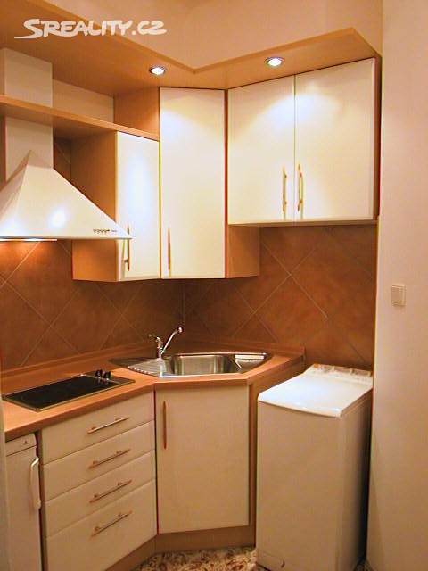 Pronájem bytu 1+1 21 m², Vladislavova, Praha 1 - Nové Město