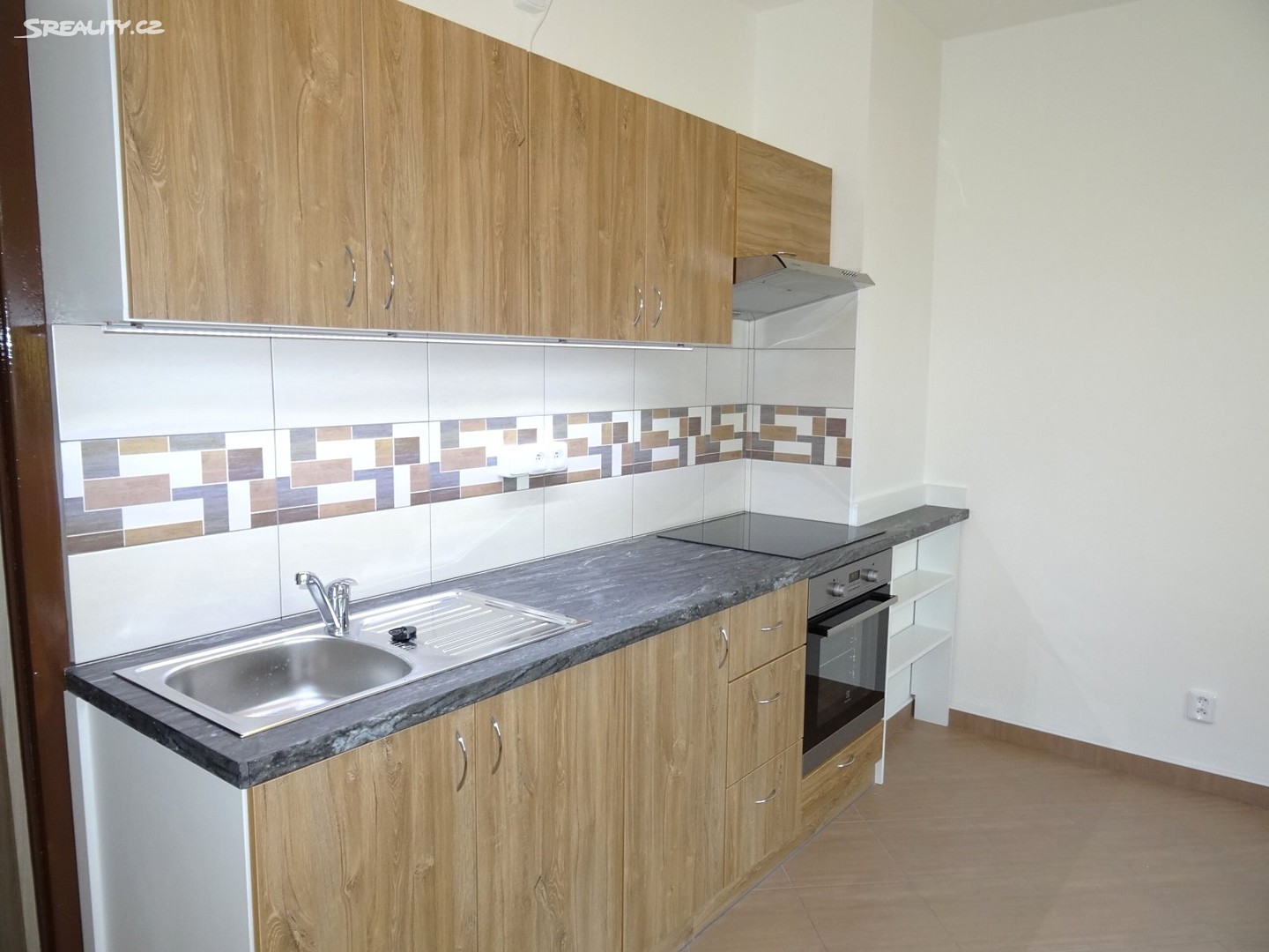 Pronájem bytu 2+1 54 m², Podzimní, Liberec - Liberec XII-Staré Pavlovice