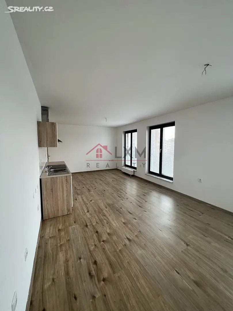 Pronájem bytu 2+kk 8 702 m², Opavská, Ostrava - Poruba