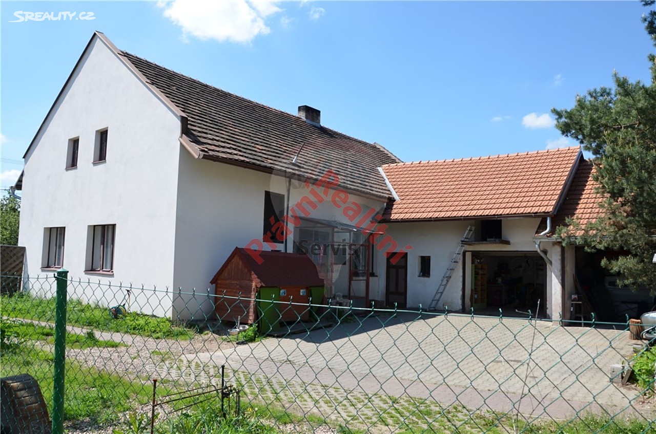 Pronájem  rodinného domu 145 m², pozemek 145 m², Šípkova, Lázně Bohdaneč