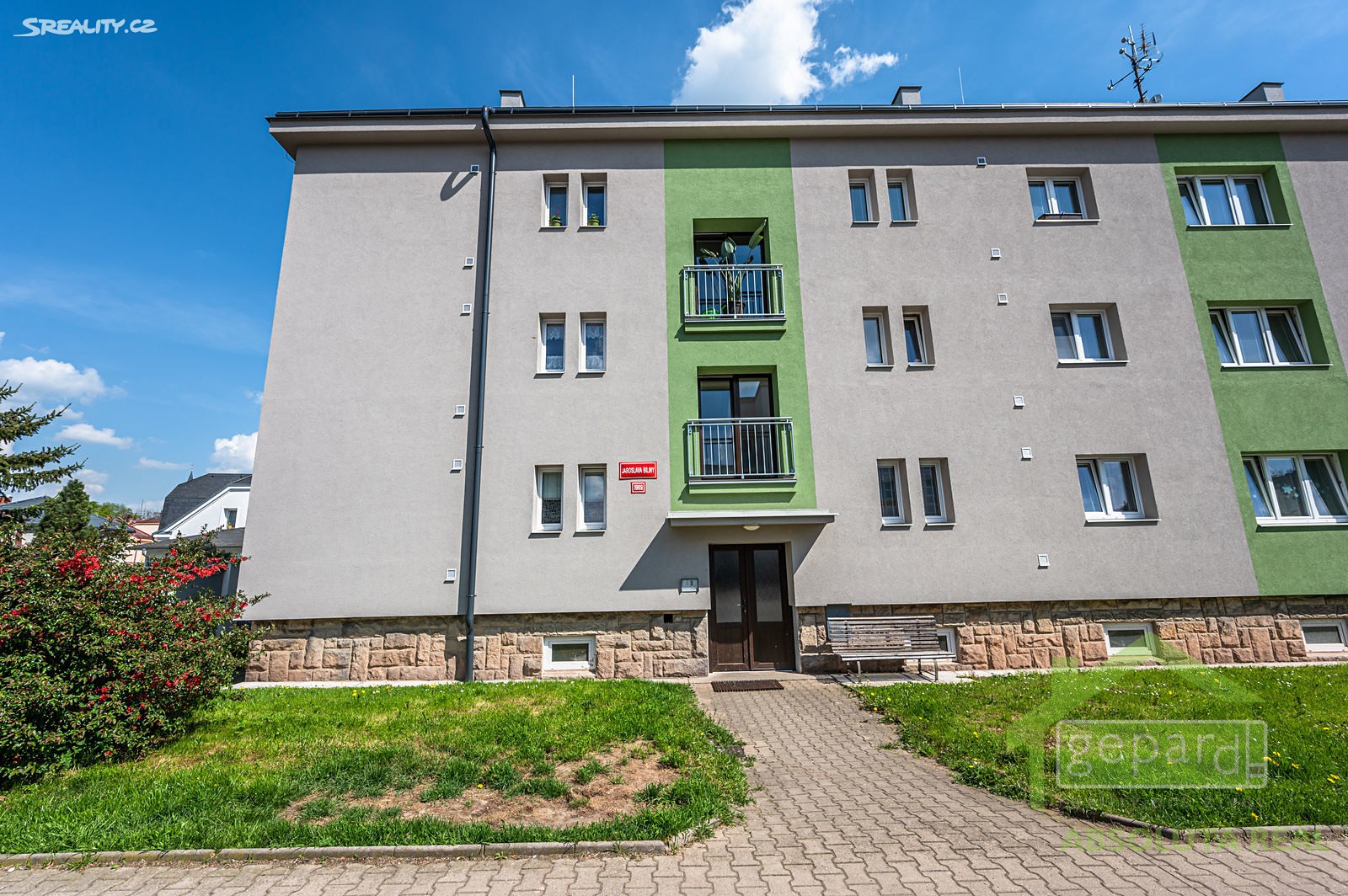 Prodej bytu 2+1 64 m², Jaroslava Biliny, Dvůr Králové nad Labem