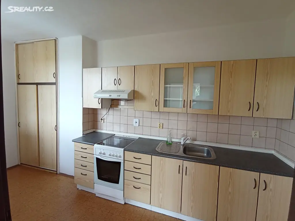 Prodej bytu 3+1 70 m², Červený Kostelec - Olešnice, okres Náchod