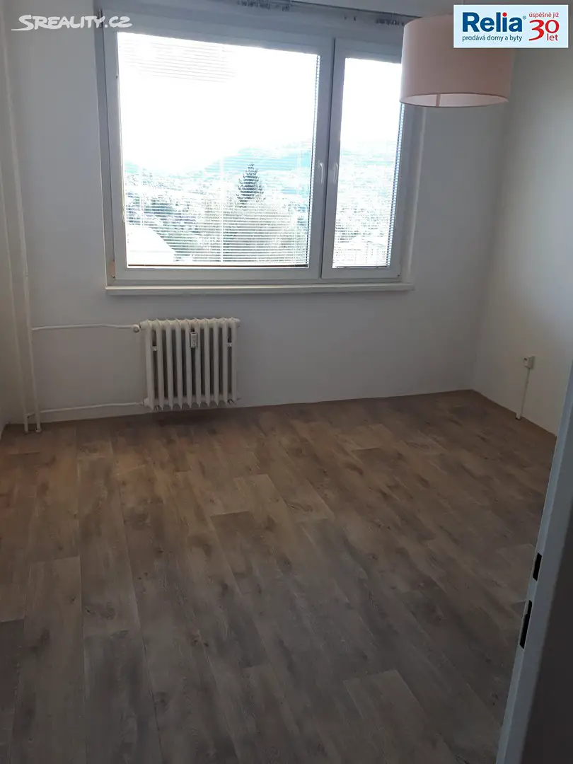 Pronájem bytu 1+kk 20 m², Kamenická, Děčín - Děčín II-Nové Město