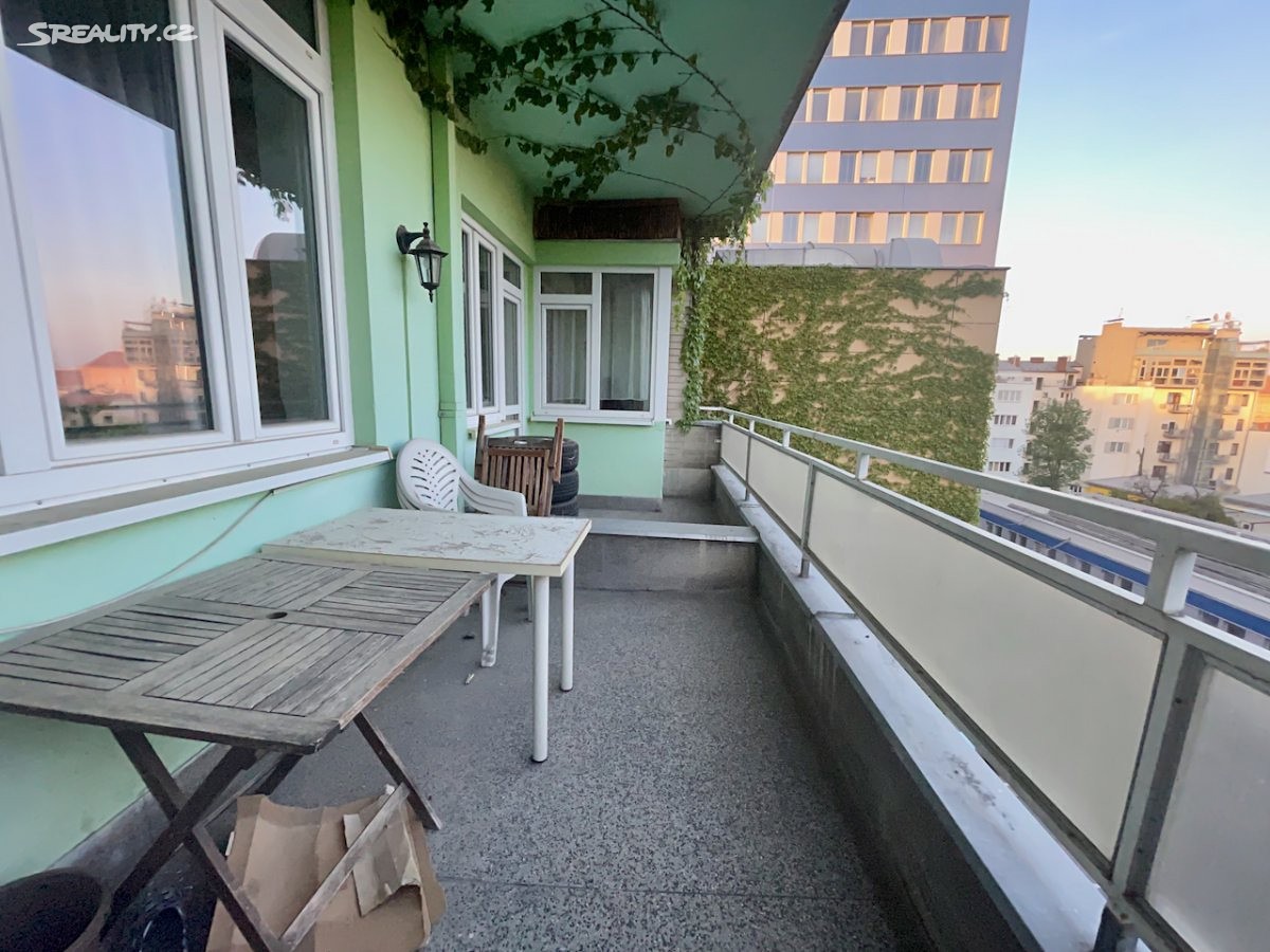 Pronájem bytu 2+1 67 m², Dřevařská, Brno - Veveří