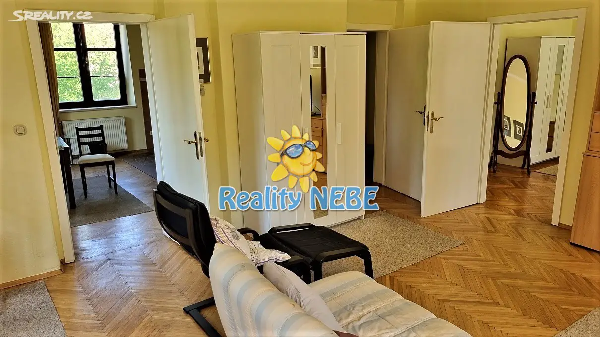 Pronájem bytu 2+1 80 m², Pod vilami, Praha 4 - Nusle