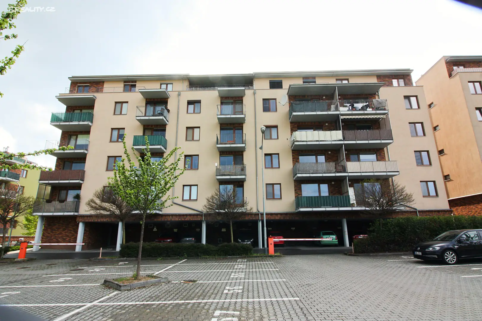 Pronájem bytu 2+kk 65 m², U Leskavy, Brno - Starý Lískovec
