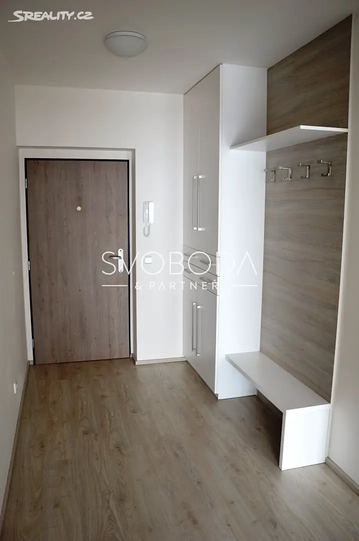 Pronájem bytu 2+kk 63 m², Antonína Petrofa, Hradec Králové - Nový Hradec Králové